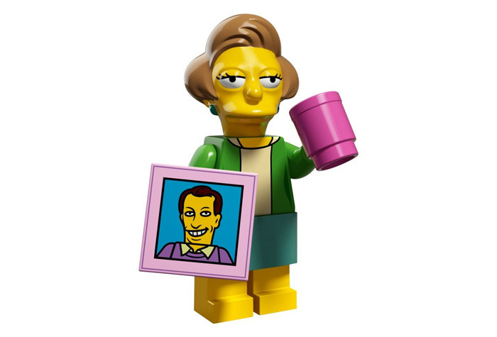 [без пакета] 71009-08 Edna Krabappel - Коллекционная минифигурка Лего Симпсоны - серия 2 71009-08 71009-08