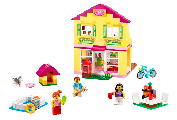 Конструктор LEGO Juniors Семейный домик 10686
