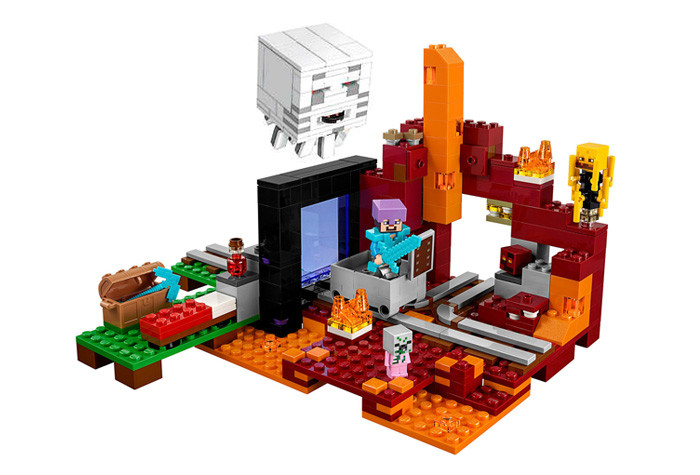 Конструктор аналог Lego Minecraft 21143 Портал в Подземелье 10812