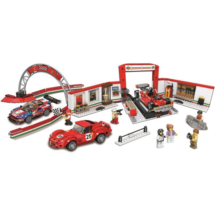Конструктор аналог Lego Speed Champions 75889 Гараж Ferrari 10947