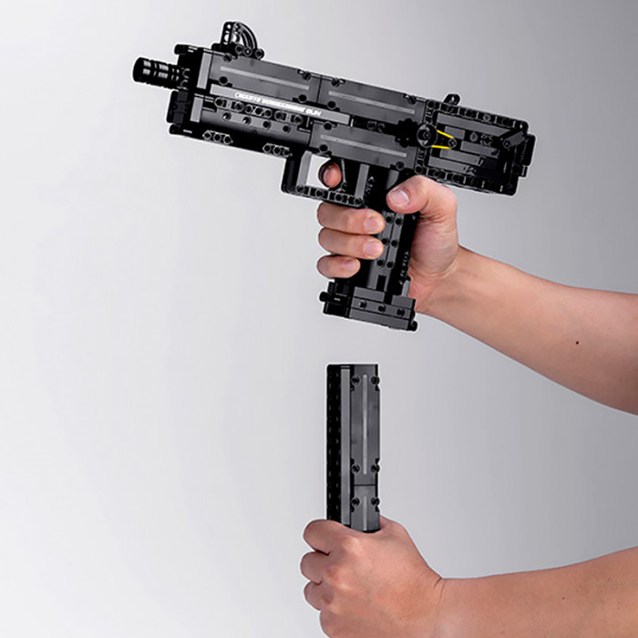 Конструктор Mould King Пистолет-пулемёт Ingram MAC-10