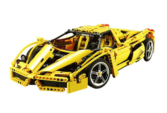 Конструктор Decool аналог Lego Technic Жёлтый спорткар Enzo Ferrari 1:10 3382B