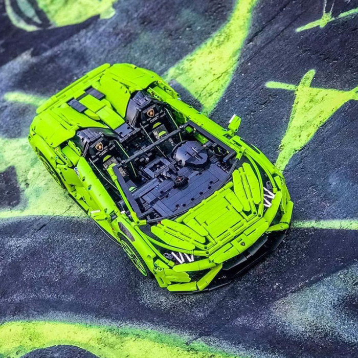 Конструктор Super 18K Спорткар Lamborghini Huracan EVO RWD K131