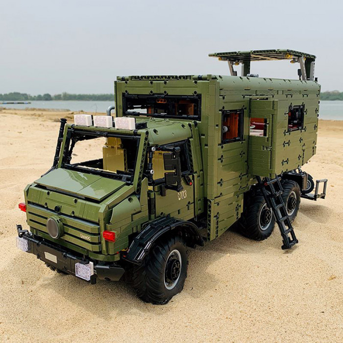 Конструктор Leier Военный грузовик Mercedes-Benz на радиоуправлении J907
