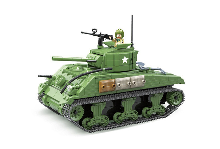 Конструктор Brick Battle Американский средний танк Sherman M4A1 GN-8360/зеленый